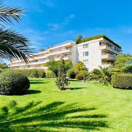 Apartmán Charming Studio With Pool In Saint Tropez Exteriér fotografie