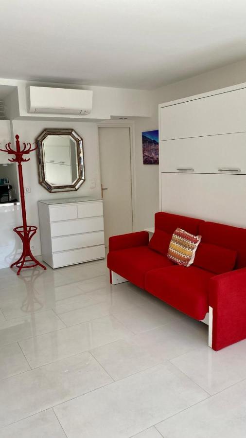 Apartmán Charming Studio With Pool In Saint Tropez Exteriér fotografie